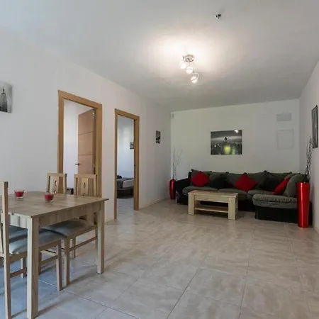 Spacious 10guest In Puerto Banus With Pool Marbella
